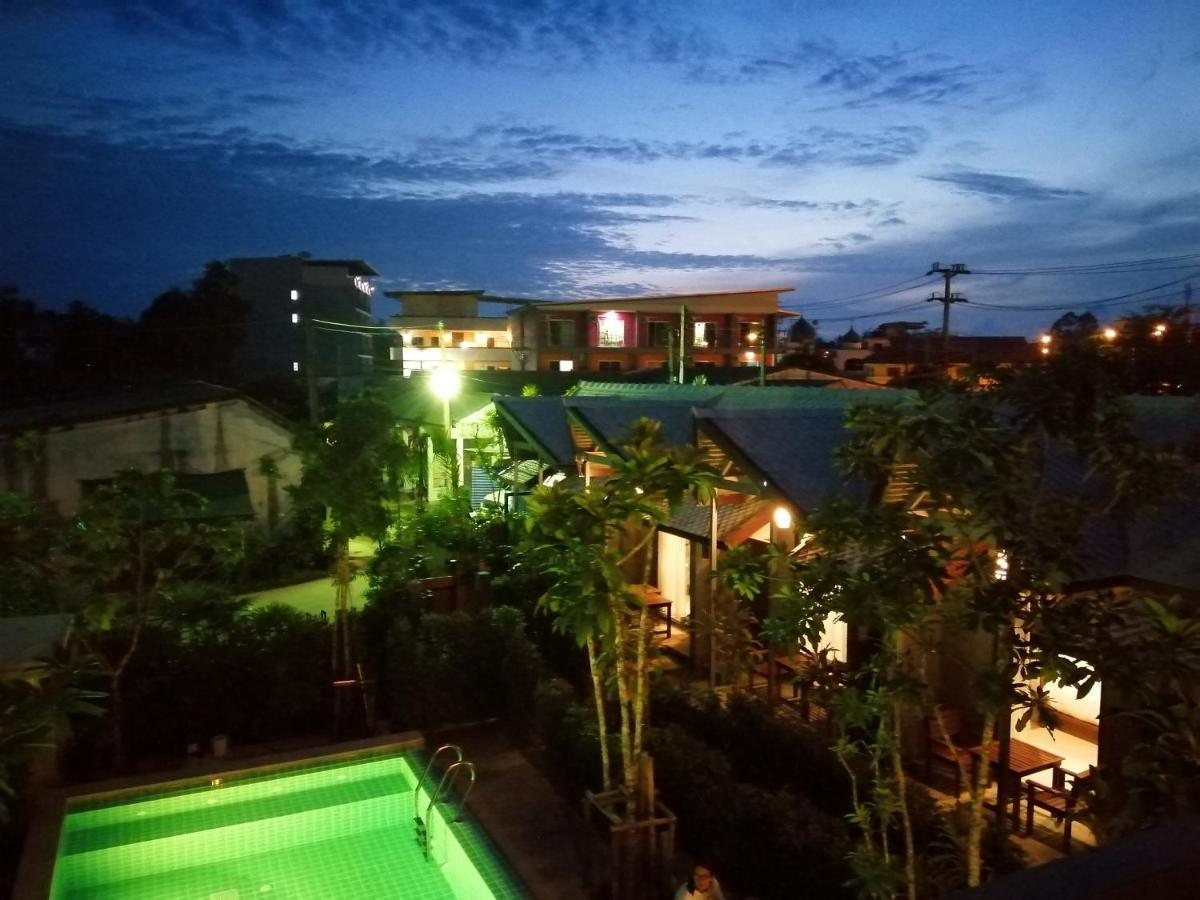Jr Place Klongmuang-part Kültér fotó