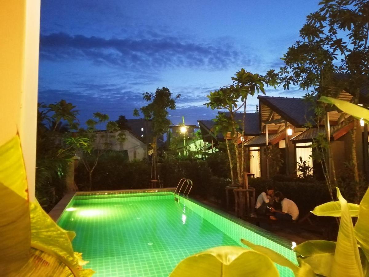 Jr Place Klongmuang-part Kültér fotó