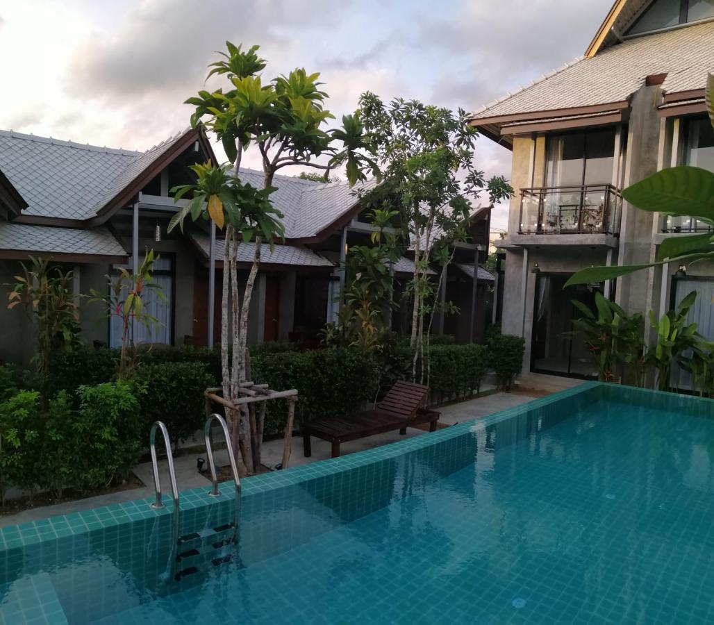 Jr Place Klongmuang-part Kültér fotó